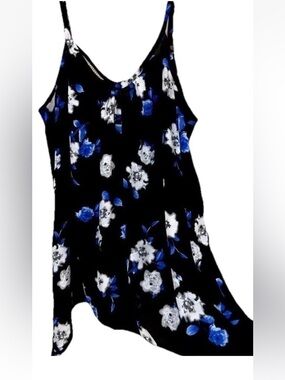 Torrid Top 0 Black With Blue Floral Silky Sleeveless Trapeze Tank Shirt Blouse
